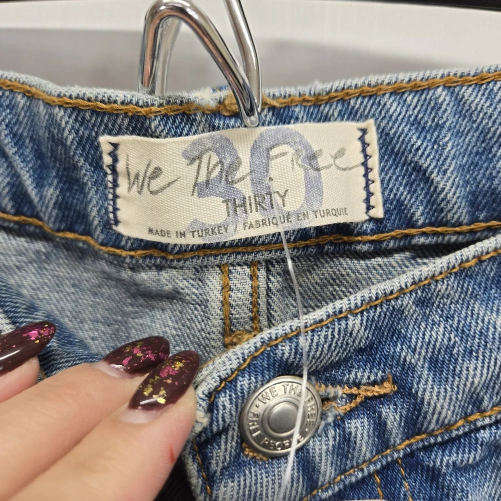FREE PEOPLE  We The Free Vixen Cigarette Denim Jeans Vintage Indigo 30 NWT‎ rare